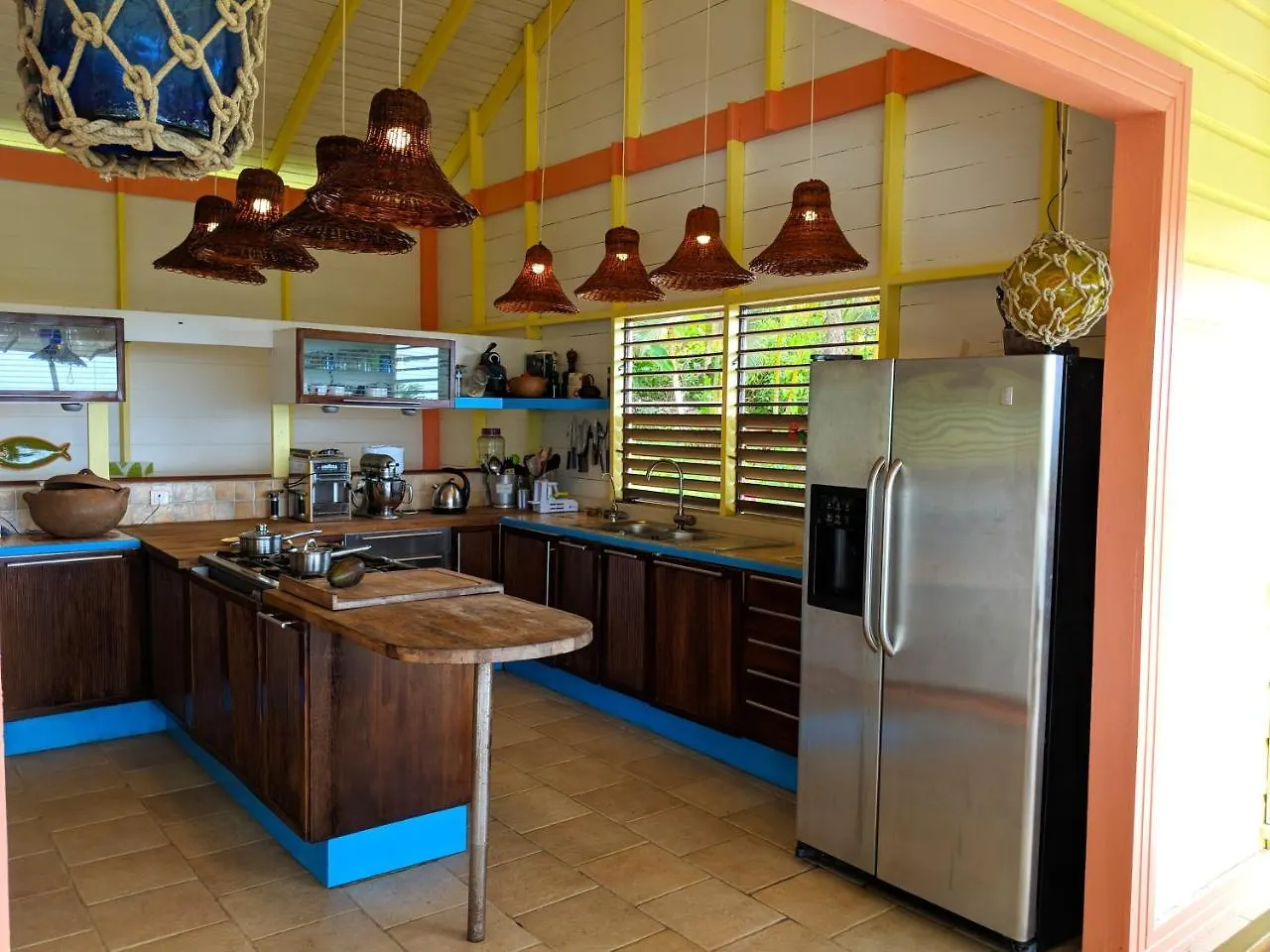 Choc Black Pearl Estate Villa
